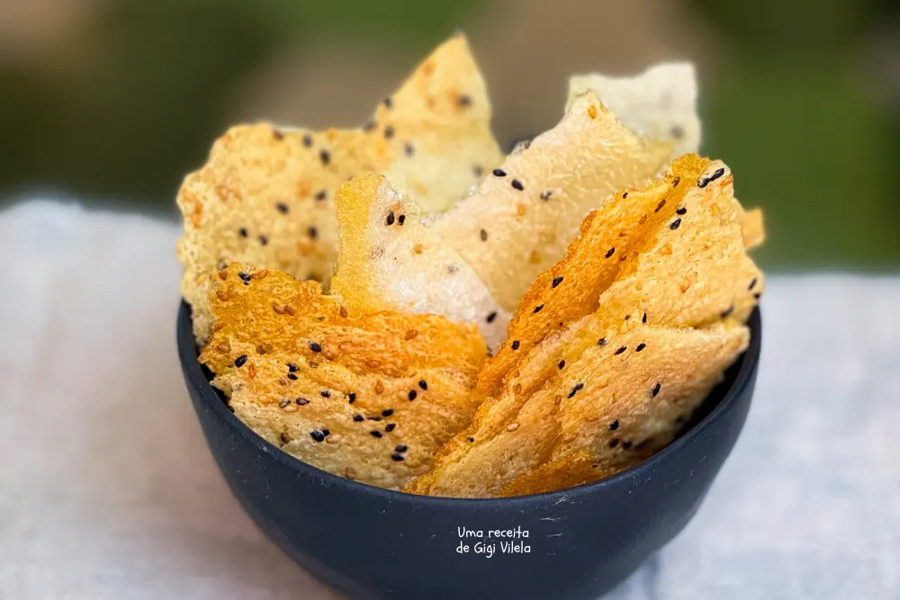 Torrada de Parmesão com Tapioca