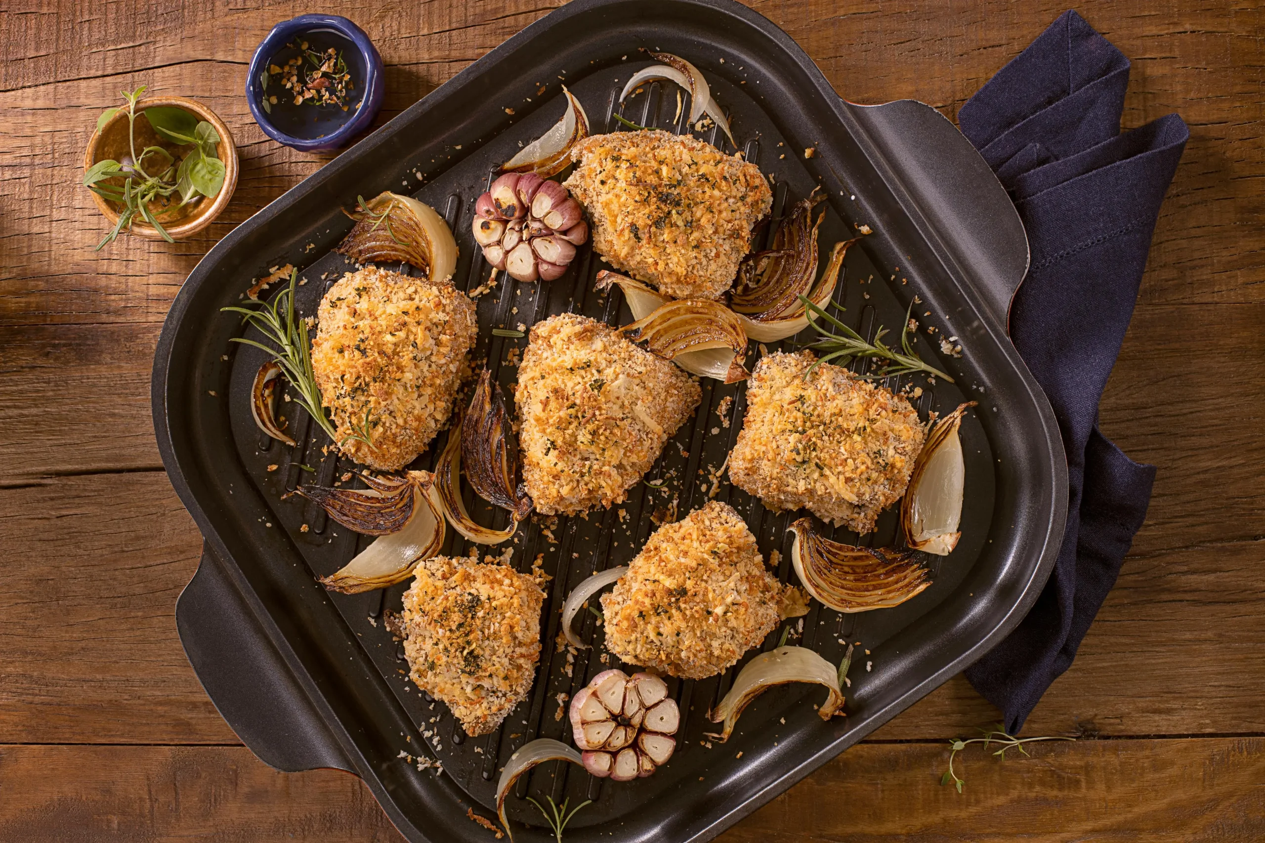 Sobrecoxas com Crosta de Parmesão e Ervas