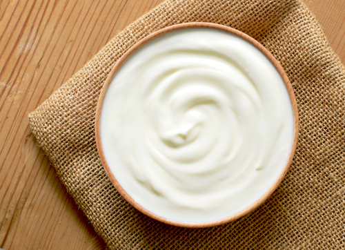 Qual é a diferença de requeijão e cream cheese?