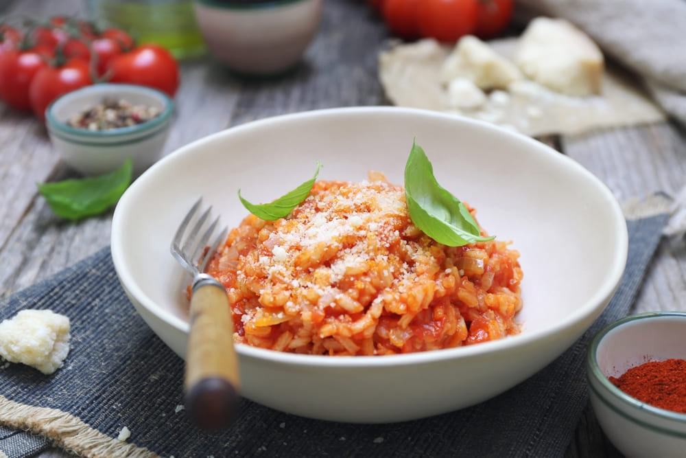 Risoto de tomate com alho poró