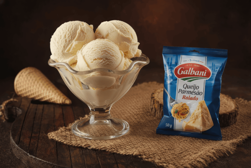 Sorvete de queijo: receita deliciosa para combinar com sobremesas